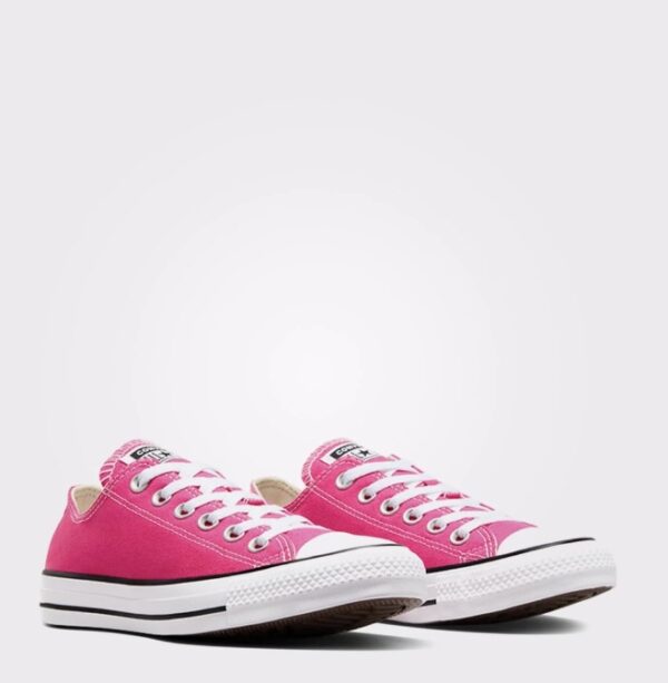 Converse Chuck Taylor All Star Classic Unisex Sneaker LOW TOP - Image 23