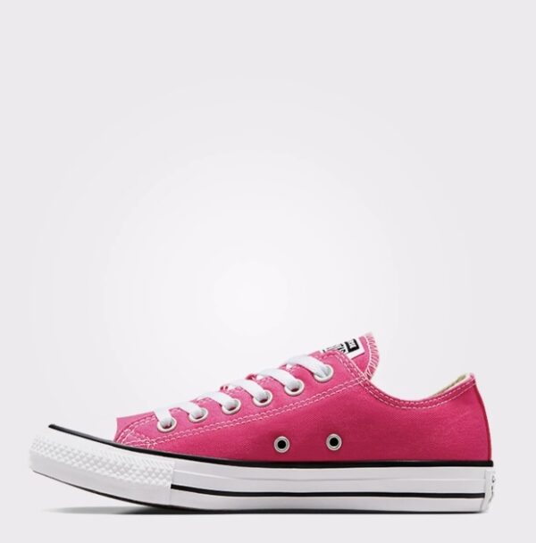 Converse Chuck Taylor All Star Classic Unisex Sneaker LOW TOP - Image 24