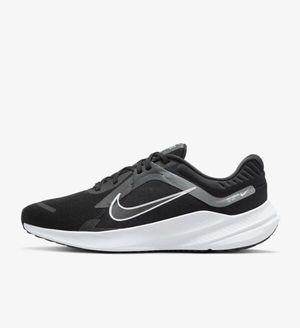 Nike Quest 5 - Image 2