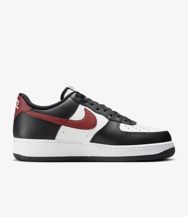 Nike Air Force 1 '07