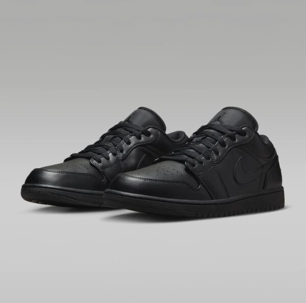 NIKE Air Jordan 1 Low - Image 15