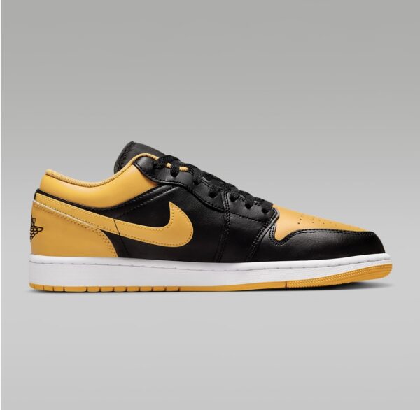 NIKE Air Jordan 1 Low - Image 33