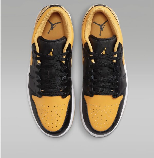 NIKE Air Jordan 1 Low - Image 34