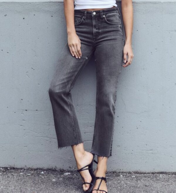 ZARA TRF CROPPED FLARE HIGH-WAIST JEANS - Image 5
