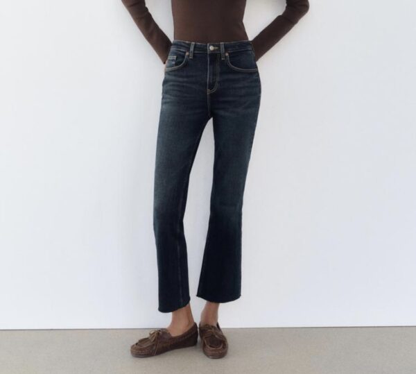 ZARA TRF CROPPED FLARE HIGH-WAIST JEANS - Image 10