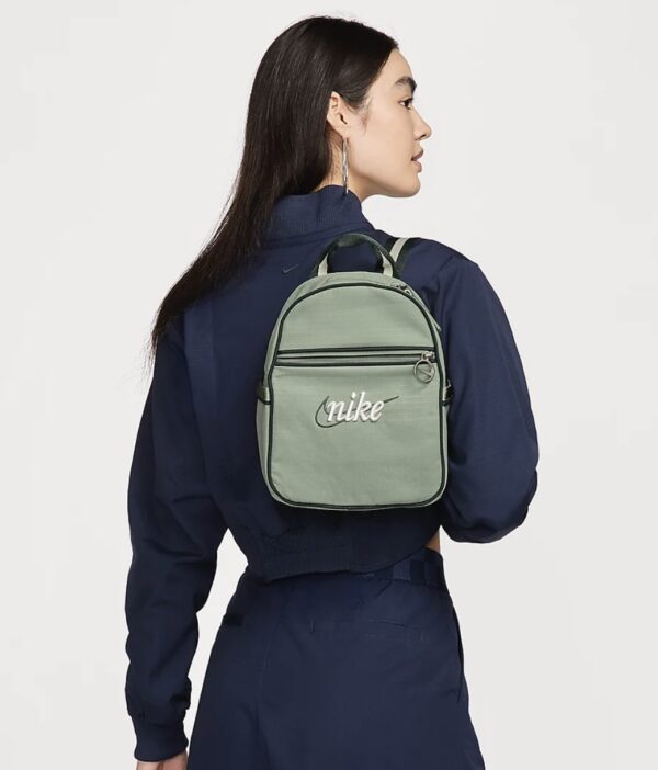NIKE Sportswear Futura 365 Mini Sırt Çantası (6 L) - Image 2