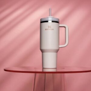 STANLEY Quencher H2.0 FlowState Paslanmaz Çelik Vakum Yalıtımlı Bardak 40 oz 1,18 Lt Rose Quartz 2.0